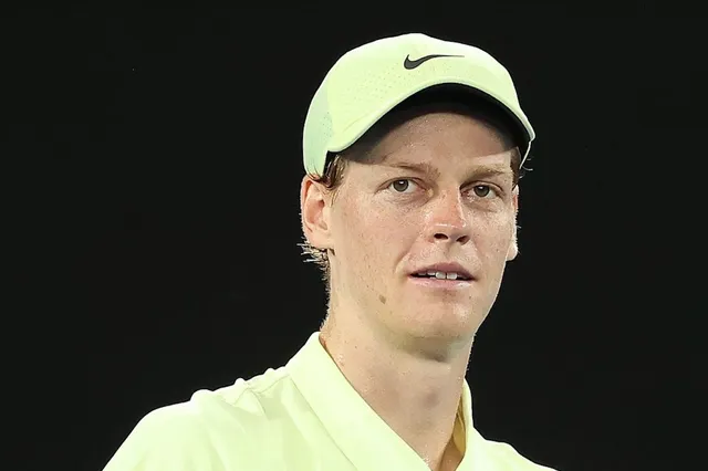 Jannik Sinner tager sin adoptivbror med til middag, mens italienske medier jubler over Australian Open-sejren