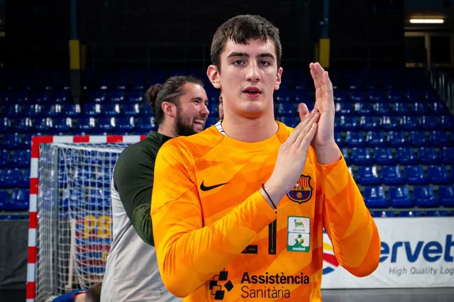 Søn af legendarisk Barcelona-målmand udnytter Emil Nielsens skade