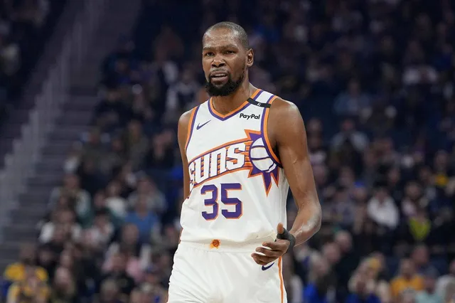 Kevin Durant runder 30.000 point og skriver sig ind i NBA-historien