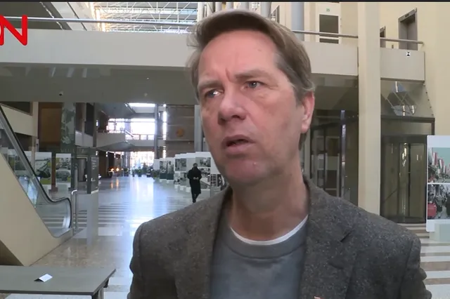 Martin Bosma (PVV) ontmaskert totalitair linkse Volkskrant: 'Linkse roedels willen op weg naar het parlement!'