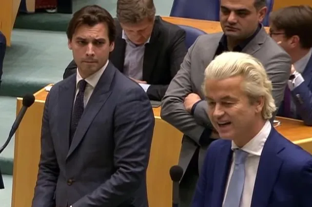 Walgelijk NRC: Wilders en Baudet zijn "racisten en xenofoben"