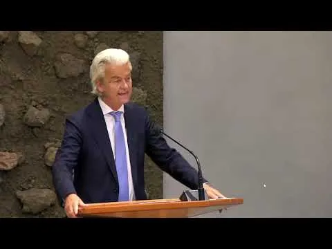 Wilders sloopt Rutte totaal: "Hij is een soort van Bermuda-driehoek!"