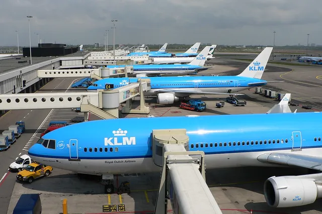 KLM's focus op core business in het gedrang door opgedrongen LHBTI-beleid