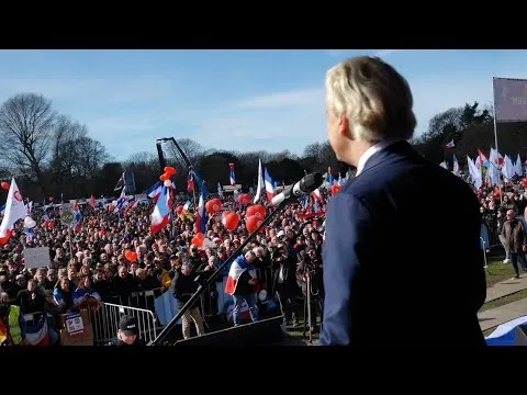 Kijk! Geert Wilders' speech bij het boerenprotest: 'We pikken Ruttes tirannie niet langer. Ons land wordt kapotgemaakt.'