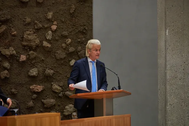 Furieuze Geert Wilders dreigt kartel: 'Als jullie niet met ons samenwerken worden we nog veel groter!'