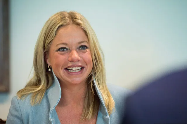 Jeanine Hennis laat van zich horen na Hezbollah aanval op Israël: "er is GEEN militaire oplossing!"