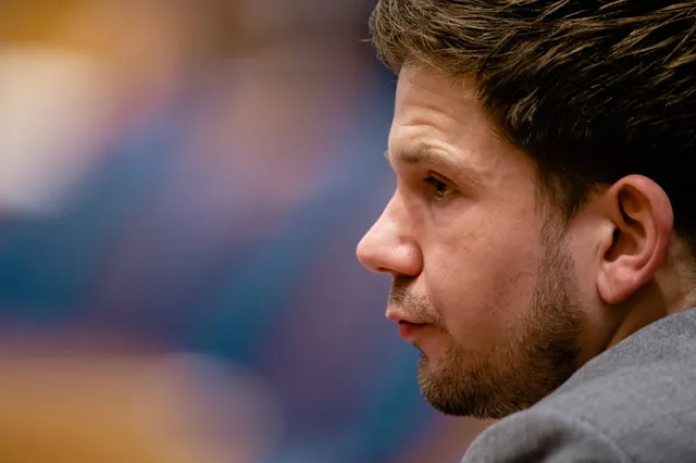 Van Meijeren (FVD) Verscheurt OM: 'Vervolg Criminelen, Niet ON!'