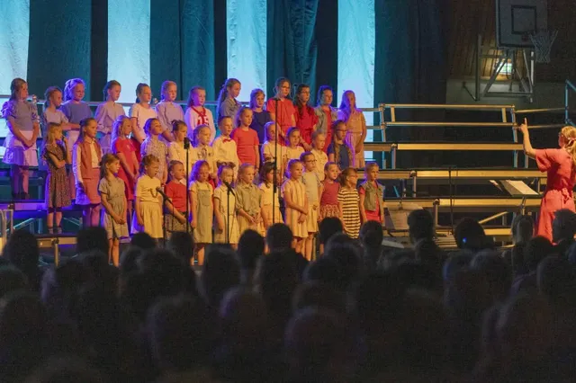 Kinderkoor Tehillim repeteert op elke donderdagavond