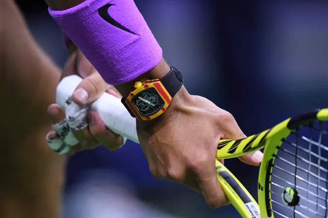 Changing Grip Size In Tennis: How To Do It