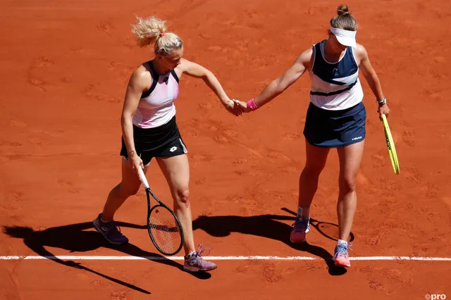 Krejcikova & Siniakova win 2021 Roland Garros doubles over Mattek-Sands & Swiatek