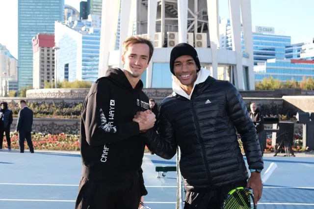 VIDEO: Medvedev, Auger-Aliassime, Alcaraz and Tsitsipas play at special Baiterek observation tower launch event for Astana Open