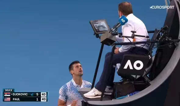 Djokovic complains to umpire about shot clock as crowd loudly boo before nearly throwing away first set at Australian Open