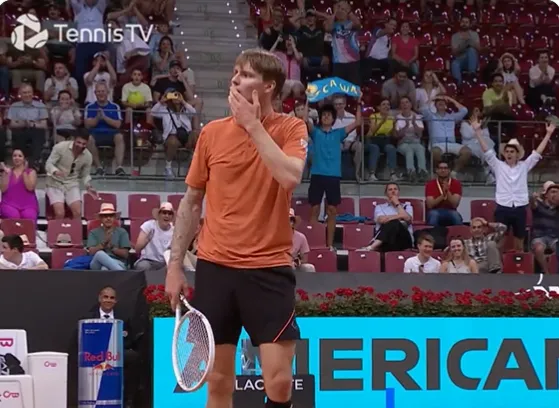 (VIDEO) A look back at some of the most funniest moments and fails on ATP Tour in April