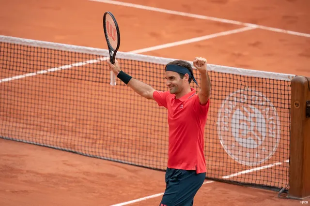 VÍDEO: Un aficionado queda en estado de shock cuando Federer se sienta detrás de él en un vuelo económico a Johannesburgo