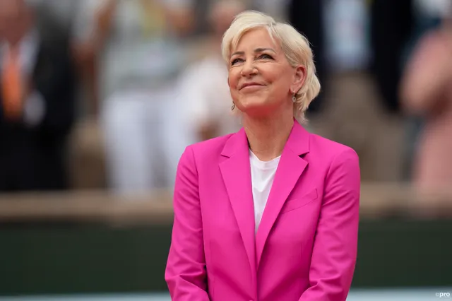 Evert and Navratilova open up on heartwarming relationship including 60th birthday gift: "I'm kind of the guy in our relationship giving her jewelry"