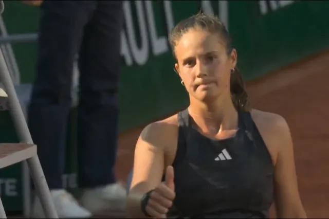 Los abucheos a Kasatkina crean disgustados: "El público francés es tonto"