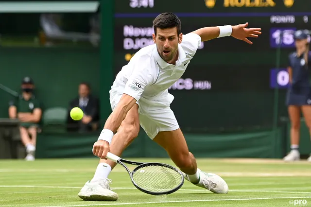 Unterbrechung des Spiels von Djokovic bei einer Zweisatzführung gegen Hurkacz in Wimbledon