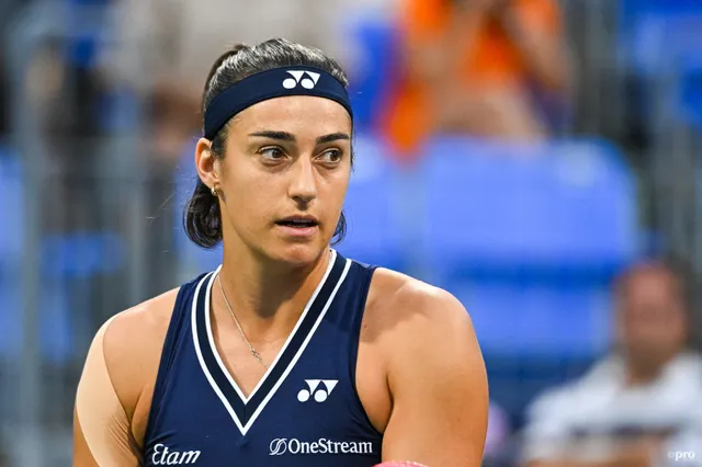 (VIDEO) Caroline Garcia lucky not to be defaulted in match against Marie Bouzkova at Canadian Open