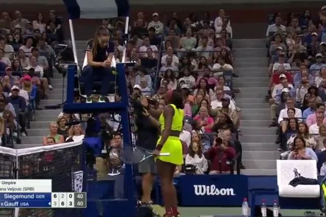 (VIDEO) "Die Frustration war in der Flasche": Gauff reflektiert über den Zusammenstoß mit dem Stuhlschiedsrichter in der ersten Runde der US Open