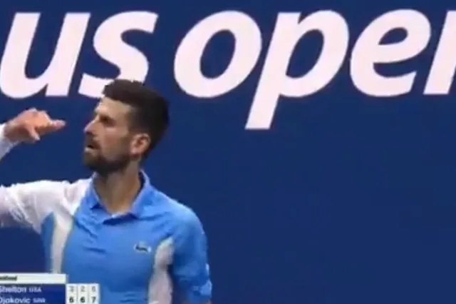 (VÍDEO) Djokovic imita la celebración de Shelton antes de un frío apretón de manos en la red