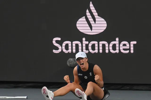 "Coco Gauff and Aryna Sabalenka deserve it more": Tennis fans vent at Iga Swiatek sealing WTA Player of the Year for second year in a row