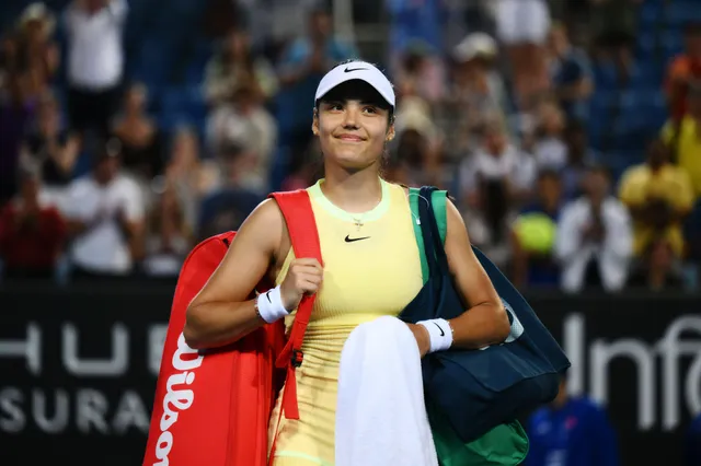 "Sie war solide wie ein Fels": Tim Henman und Jo Durie loben Emma Raducanu nach "selbstbewusster" Rückkehr zu den Australian Open
