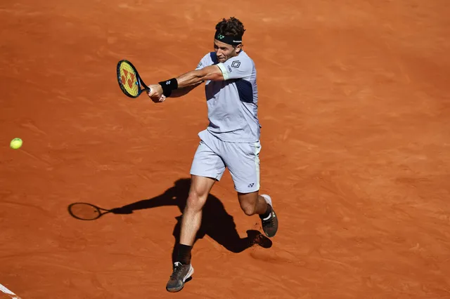 Casper Ruud outlasts Taylor Fritz, secures clash with Djokovic in French Open quarters