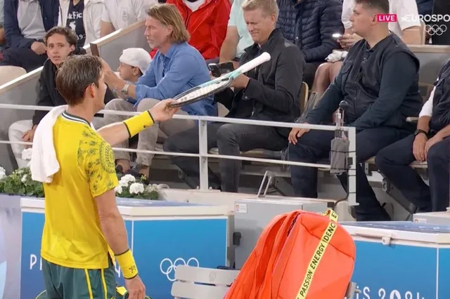 Matt Ebden se toma con humor el repaso de Novak Djokovic invitando a un aficionado a jugar en su lugar