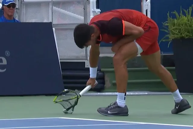 (VIDEO) Carlos Alcaraz utterly annihilates racquet during damning Monfils defeat at Cincinnati Open