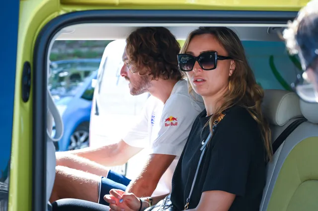 Daily Dose of Social Media: Sabalenka meets F1 Star, Badosa and Tsitsipas star in Arctic Vlogumentary