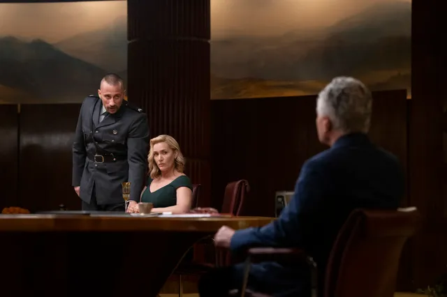 Kate Winslet schittert in eerste trailer van nieuwe HBO-serie 'The Regime'