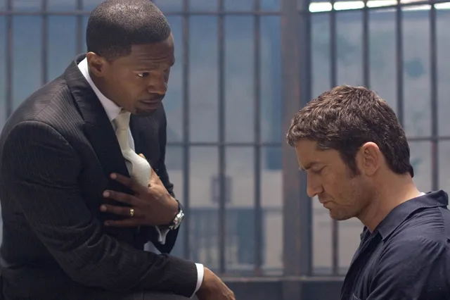 Steengoede actie-classic met Gerard Butler en Jamie Foxx nu te zien op Netflix