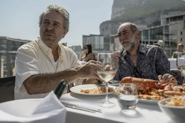 Netflix deelt officiële trailer van gloednieuwe Spaanse misdaadserie 'Clanes'