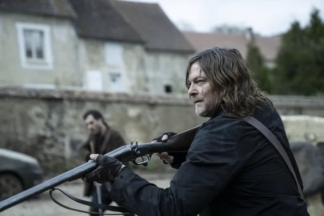 AMC deelt eerste beelden van tweede seizoen 'The Walking Dead: Daryl Dixon'