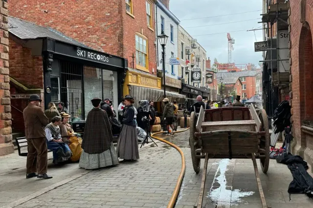 Opnames nieuwe Netflix-serie van Peaky Blinders-maker Steven Knight in volle gang