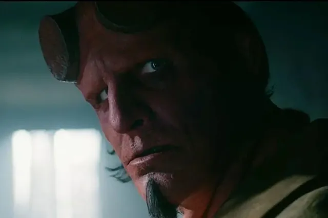 Jack Kesy kruipt in de huid van Hellboy in de officiële trailer van 'The Crooked Man'