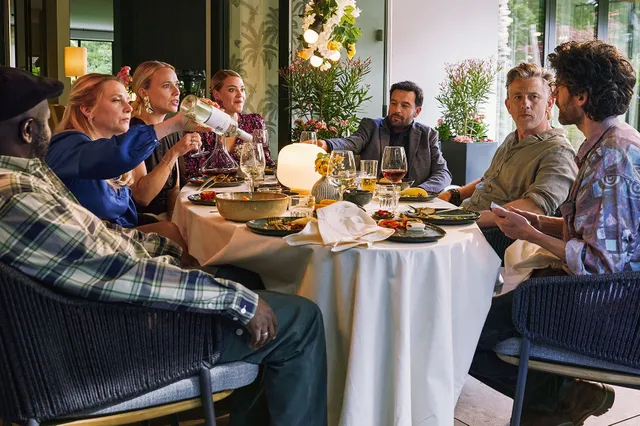 Netflix deelt hilarische teaser van aankomende Nederlandse komedieserie 'Haantjes'