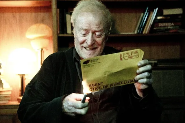 Uitmuntende dramafilm met Michael Caine en Aubrey Plaza nu te zien op Netflix: "Aanrader!"