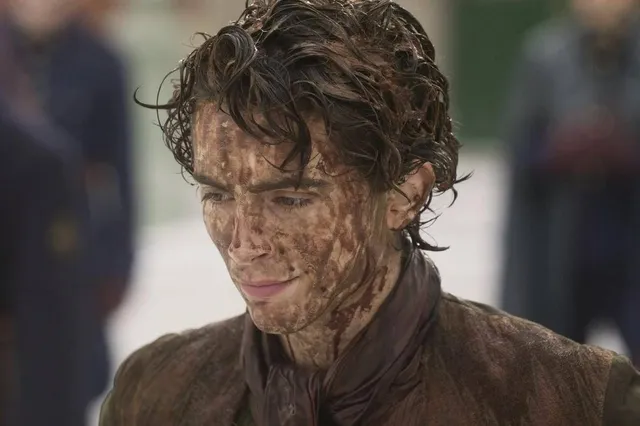 Betoverende bioscoopfilm met Timothée Chalamet en Hugh Grant vanaf vandaag nieuw op Netflix