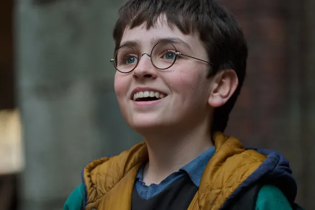 12112