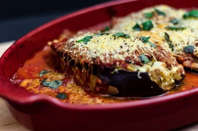 Verras je familie met dit heerlijke en gezonde aubergine ovenschotel recept!