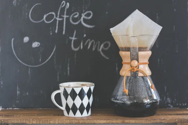 Gooi koffieprut niet zomaar weg: Deze nuttige eigenschap kent bijna niemand