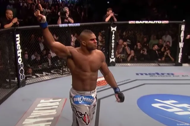alistair overeem 6539808d70bc8