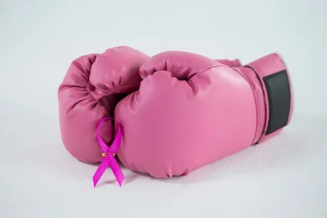 Waarom we moeten stoppen met zeggen dat je tegen kanker dapper kunt strijden
