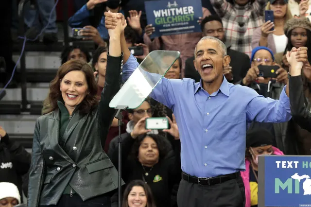 Zien: charismatische Barack Obama voert campagne voor tussentijdse verkiezingen VS