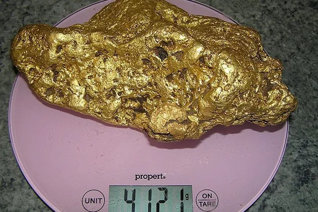 Goudzoeker vindt goudklomp van 4 kilo