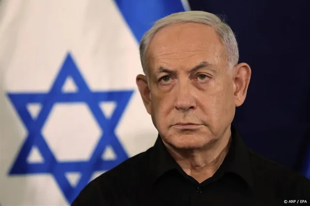 Binyamin Netanyahu kan geen kant meer op en vreest de cel