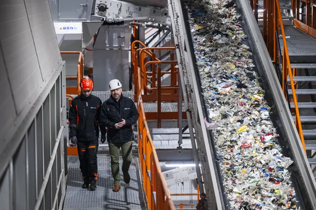 Plastic scheiden binnenkort niet meer nodig? Recyclebedrijven kunnen er niets meer aan verdienen