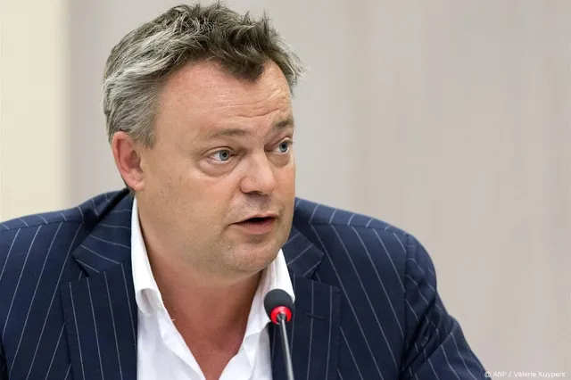 Bert Huisjes legt tijdelijk taken neer als hoofdredacteur WNL