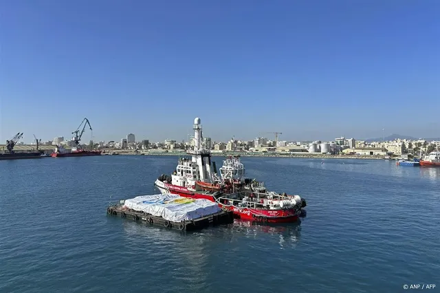 Eerste schip met hulpgoederen zichtbaar vanaf Gazastrook